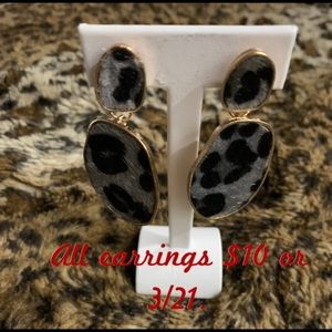 Faux Fur Dangled Earrings